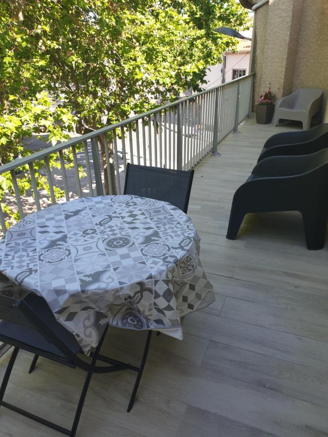 Appartamento L èphéjules Marseillan  Esterno foto