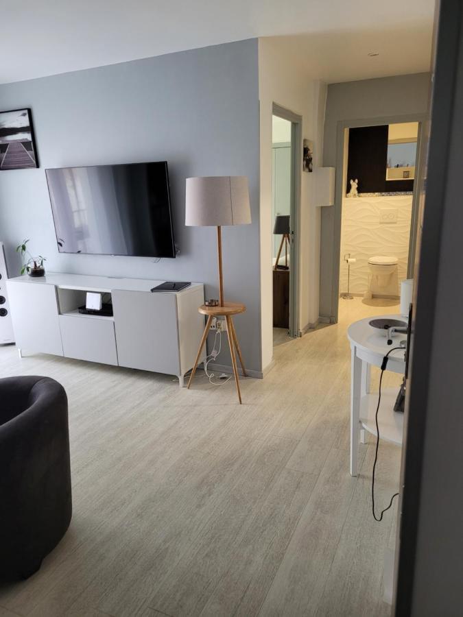 Appartamento L èphéjules Marseillan  Esterno foto